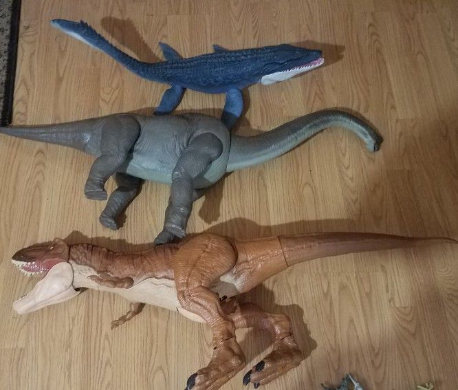 Jurrasic World Dinos