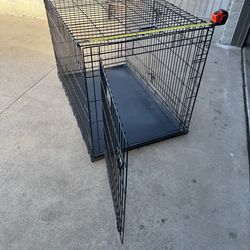 Large Dog Crate / Kennel