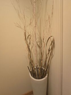 28" Tall Modern Cream Floor Vase (with Decorative Branches)