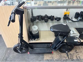 Hover 1 electric scooter sit down powers on