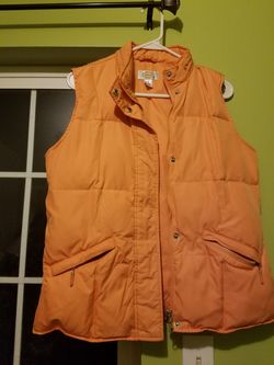 Women's Warmest Puffer Vest Outerwear Size small.