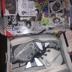 kyrie 7 se gs  ‘chip’