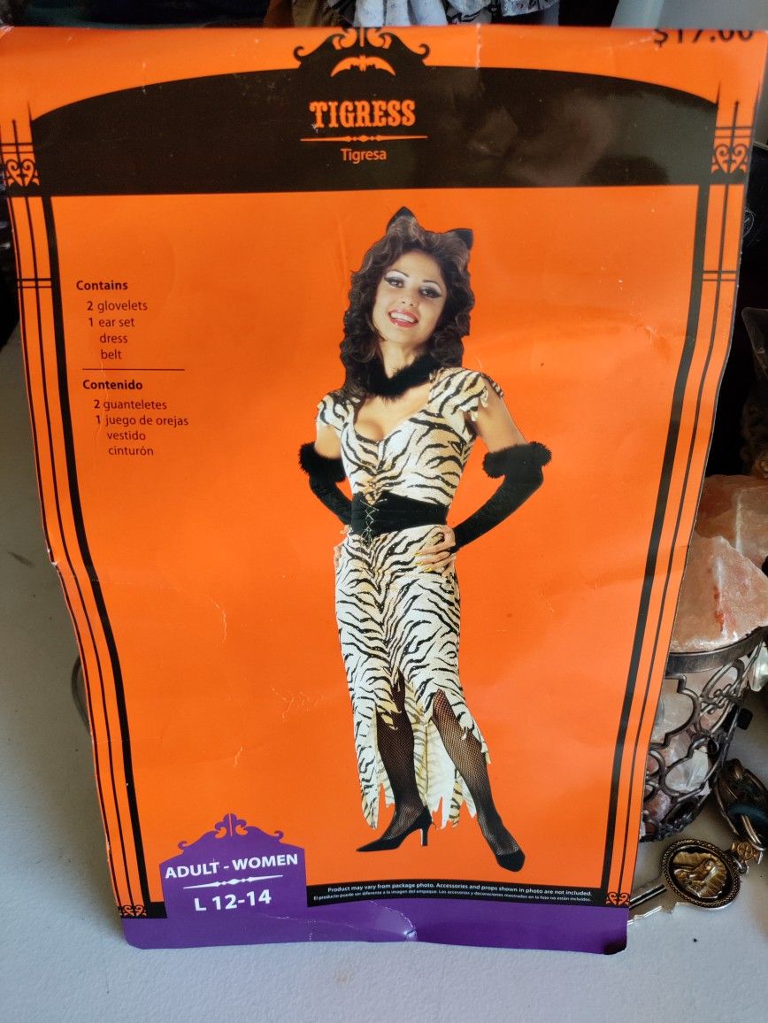 Women Tiger Adult Costume.