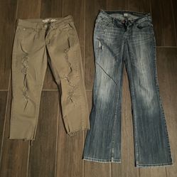 Denizen Levi’s & Arizona Jeans Size 3