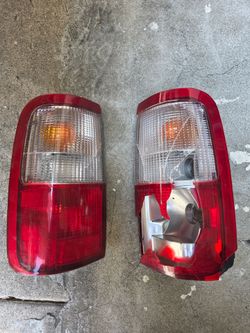 Toyota T100 Taillights