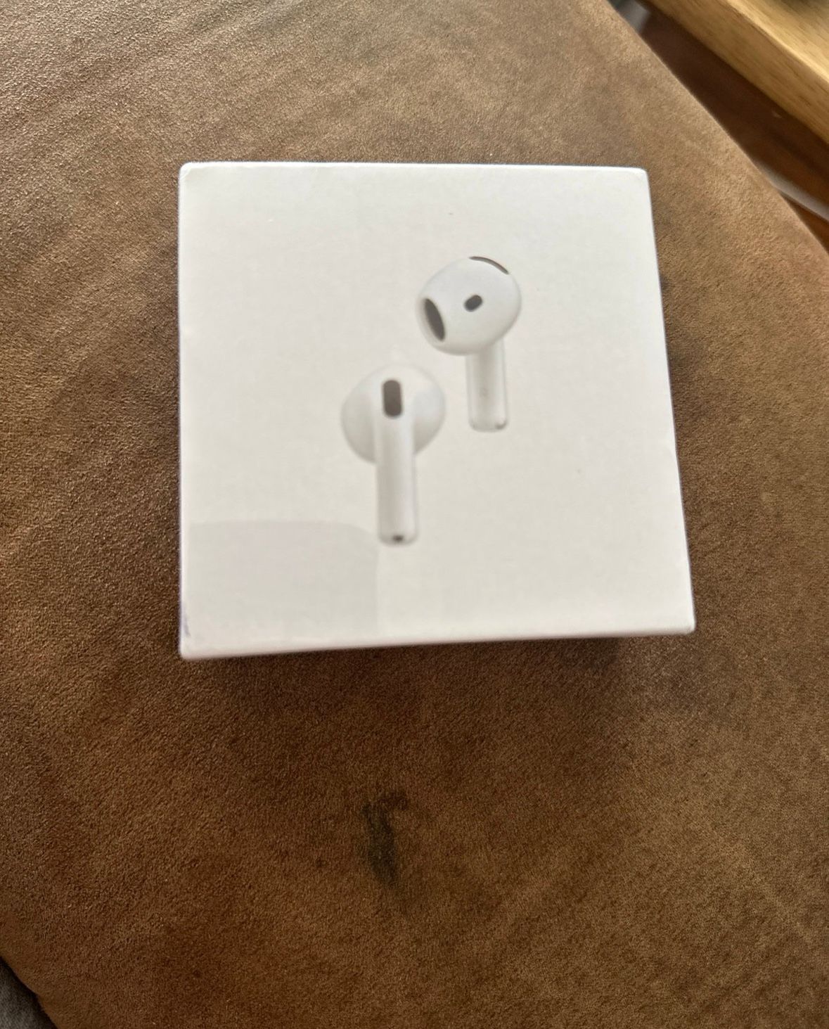Apple AirPods Pro 4