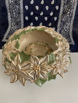 Vintage Christmas Holiday Glazed Ceramic Poinsettia & Holly Serving Bowl