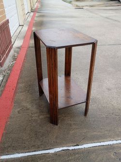 Solid Wood End Table / Side Table