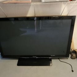 65" PANASONIC TV