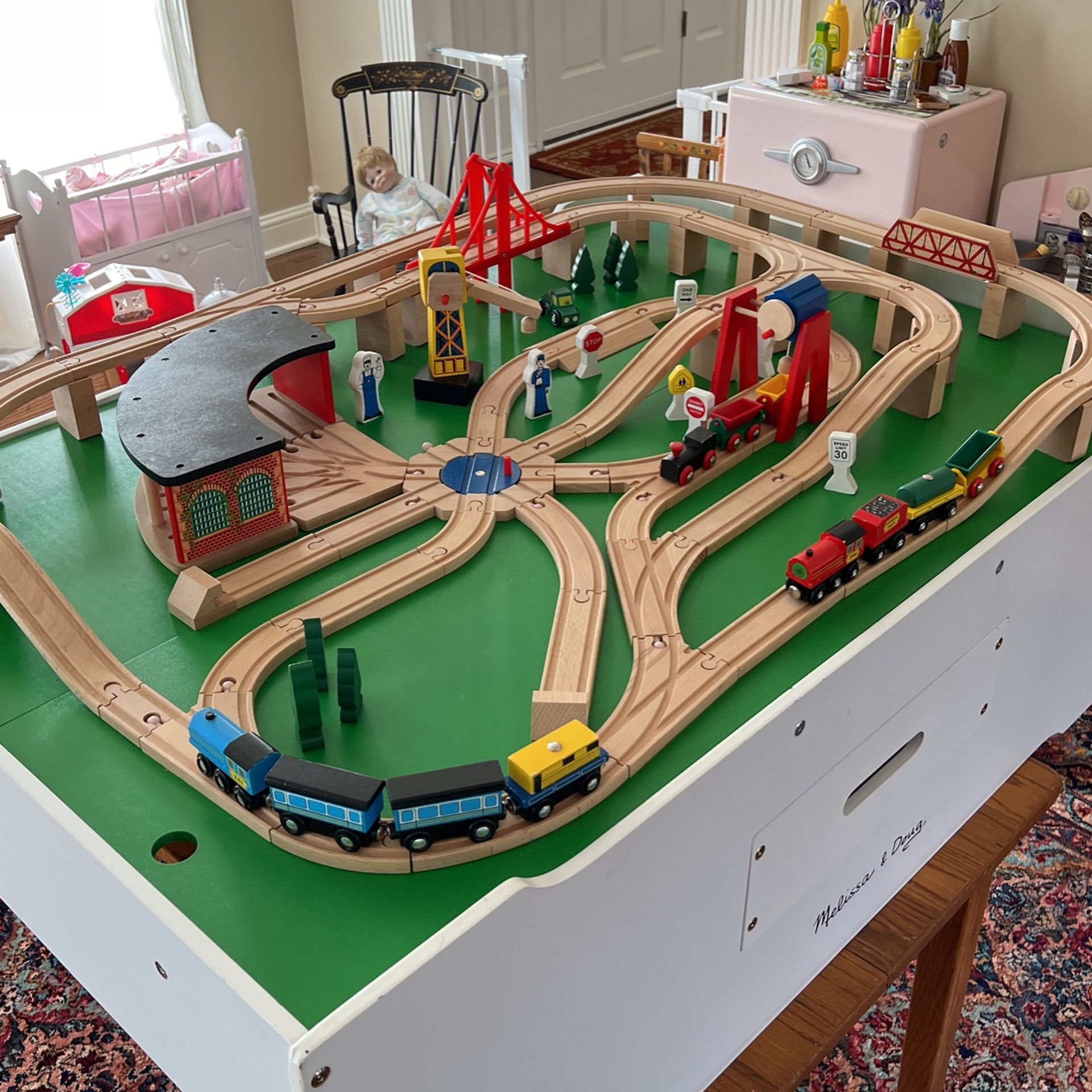 Train Table Melissa & Doug