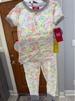 Sleepwear