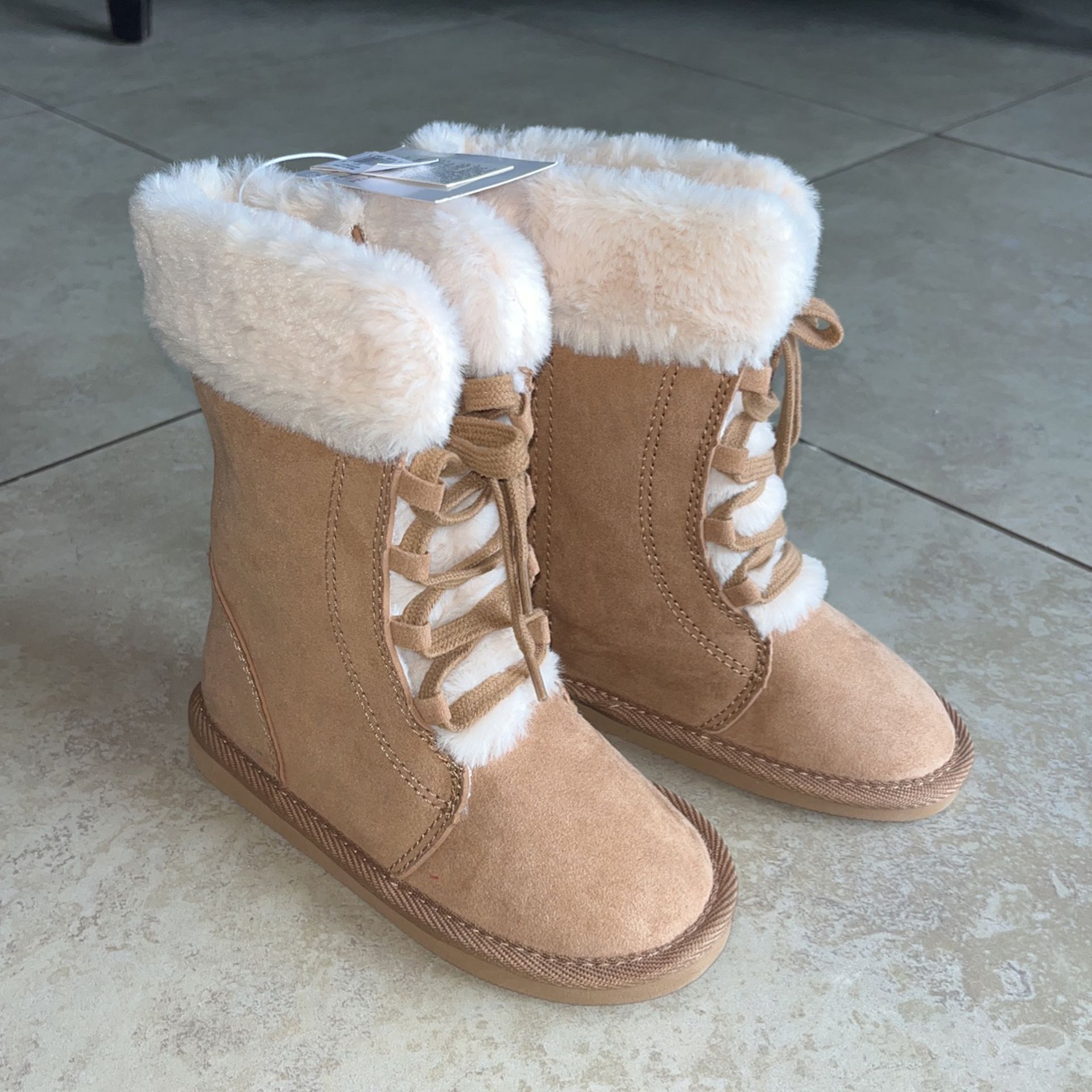 Old Navy Toddler Girl’s Faux Fur Talk Boots, Size 7, 8, 9, 10, 11