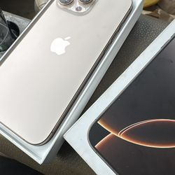 iPhone 16 Pro Max 256 Gb