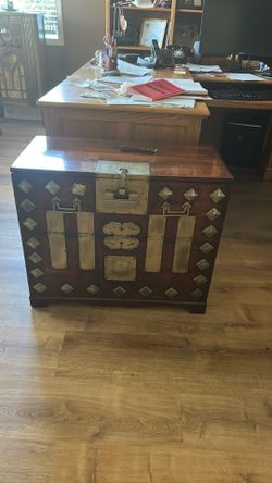 Asian chest