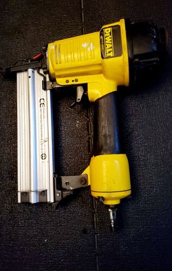 DeWalt LT50 16-Gauge Pneumatic Finish Nailer 20–50mm – Works Great