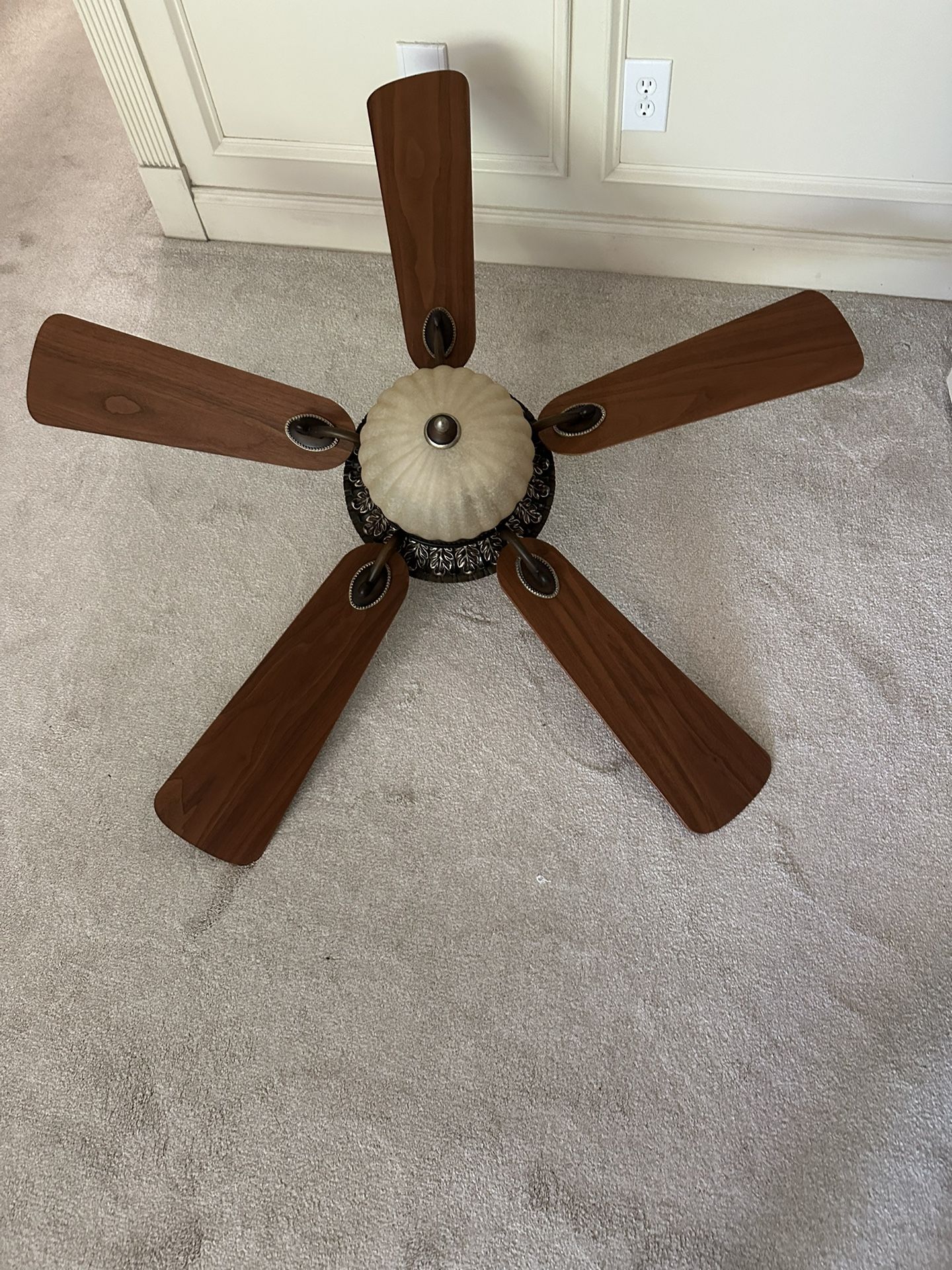 Minka Aire Ceiling Fan 52