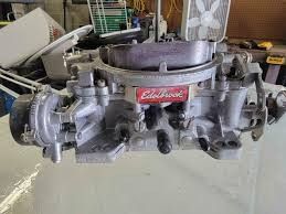 Edelbrock 750 cfm Square Bore Carberator(Burned In)