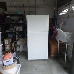 Whirlpool Refrigerator