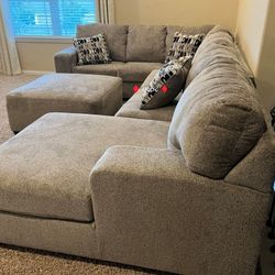 Brand New Ashley Platinum Sectional Oversized 