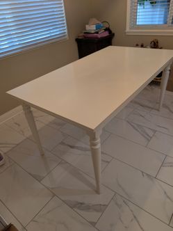 Rosentorp Extendable Dining Table