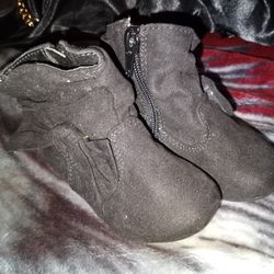 Toddler Boots Size 4