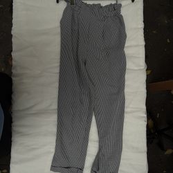 Women’s dress pants (small)