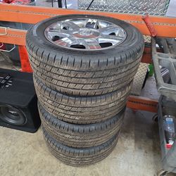 2007 Cadillac DTS wheels