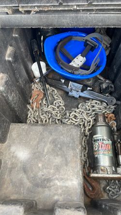 Tool box for truck bed(with all tools included in price)
