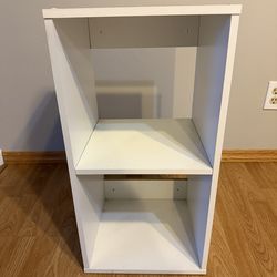 Small white cube shelf