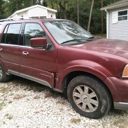 2004 Lincoln Navigator 