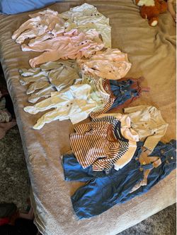 Girl Baby Clothes Lot 35+ Items Newborn, 0-3M, + 3-6M Sizes  Baby Clothing
