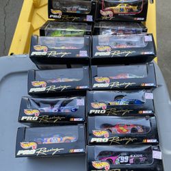 Selling nascar collectibles 2025