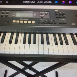 Casio WK-110 With Power Keyboard 61-Key