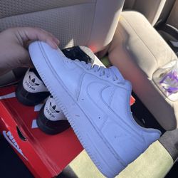 Nike Air Force 1
