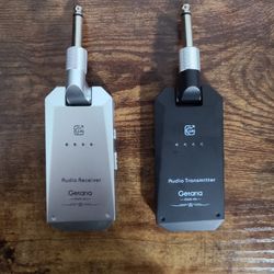 Wireless Guitar Transmitter Receiver Set 5.8GH Wireless Guitar System 4 Channels for Electric Guitar Bass (Silver/Black)