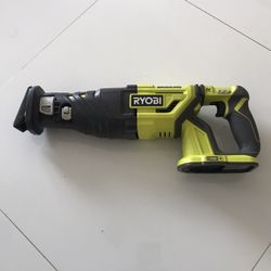 Ryobi Saw Como Nuevo 