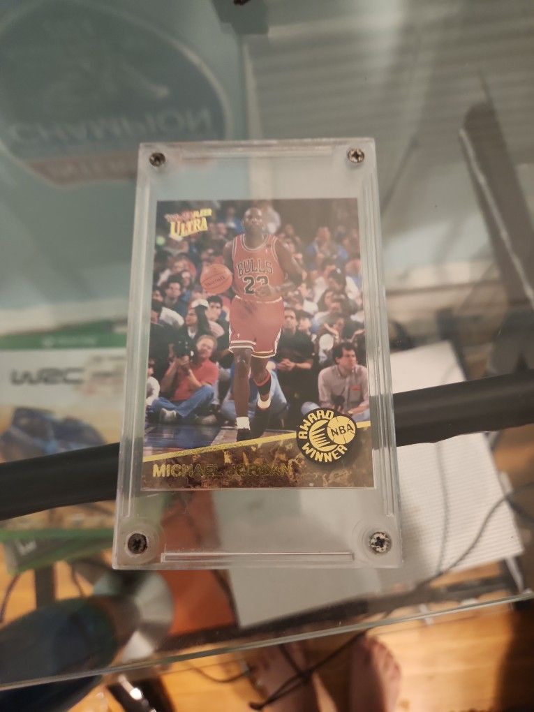 Mj 92-93 Fleer Ultra Award Winner
