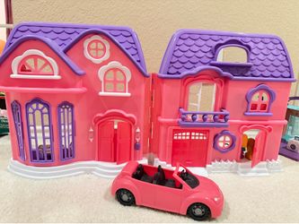 20-Piece Dollhouse Play Set with Car & Accessories