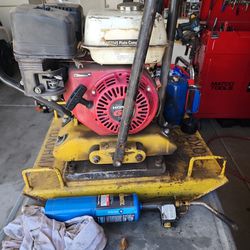 Plate Compactor 