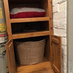 Cabinet/shelving