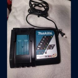 Makita Charger New