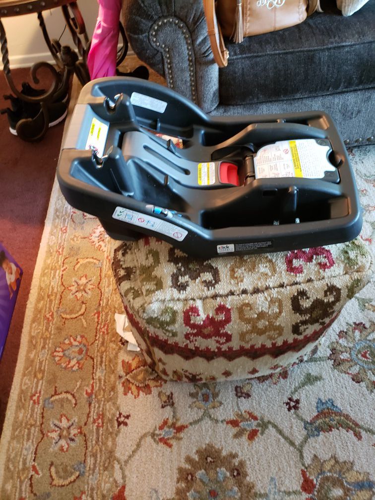Infant Graco car seat base
