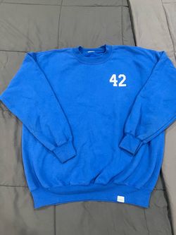 42 Crew neck