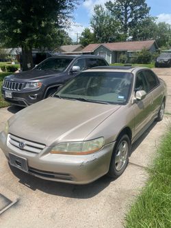 Honda Accord Sedan Gold