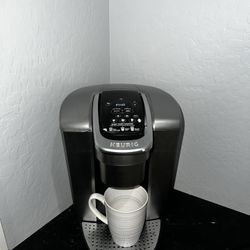 Keurig - K-Elite Single Serve K-Cup Pod Coffee Maker - USED