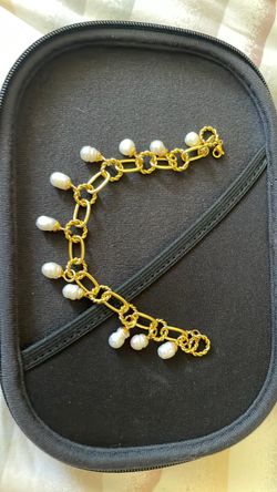 Real fresh water pearls bracelet 11 pearls