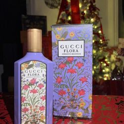 Gucci Flora 
