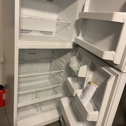 NEW-18 Cut Refrigerator-never Used, Removed From Box Askin $400. 