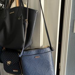  navy crossbody Purse 