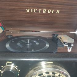 VICTOROLA MEDIA PLAYER